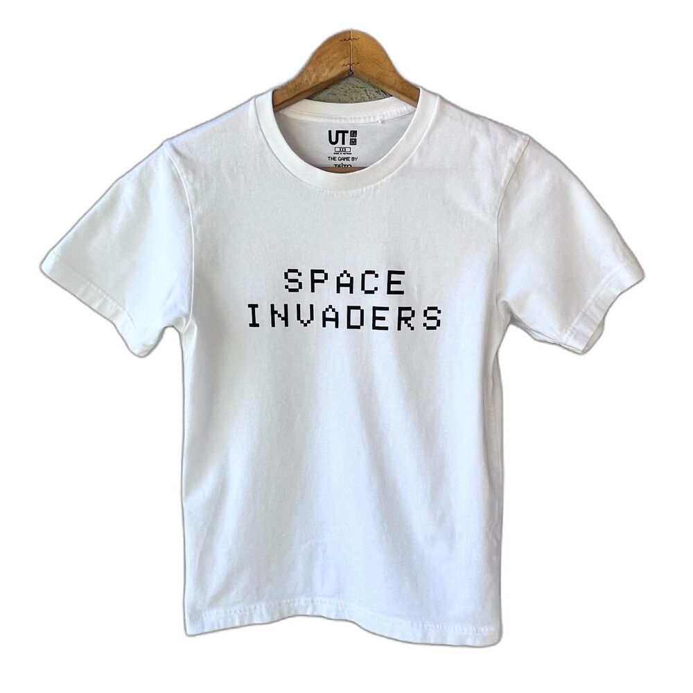 Uniqlo Space Invaders Baby Tee White T-Shirt XXS Retro Video Game Novelty